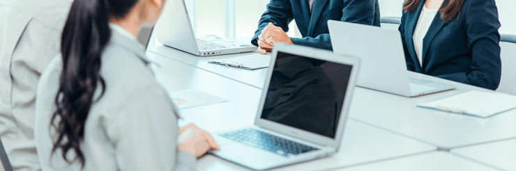 フィールドエンジニアとは｜年収や将来性、業務内容について解説