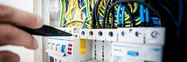 サーバーレスとは？インフラ管理を意識しないクラウドの利点を解説！